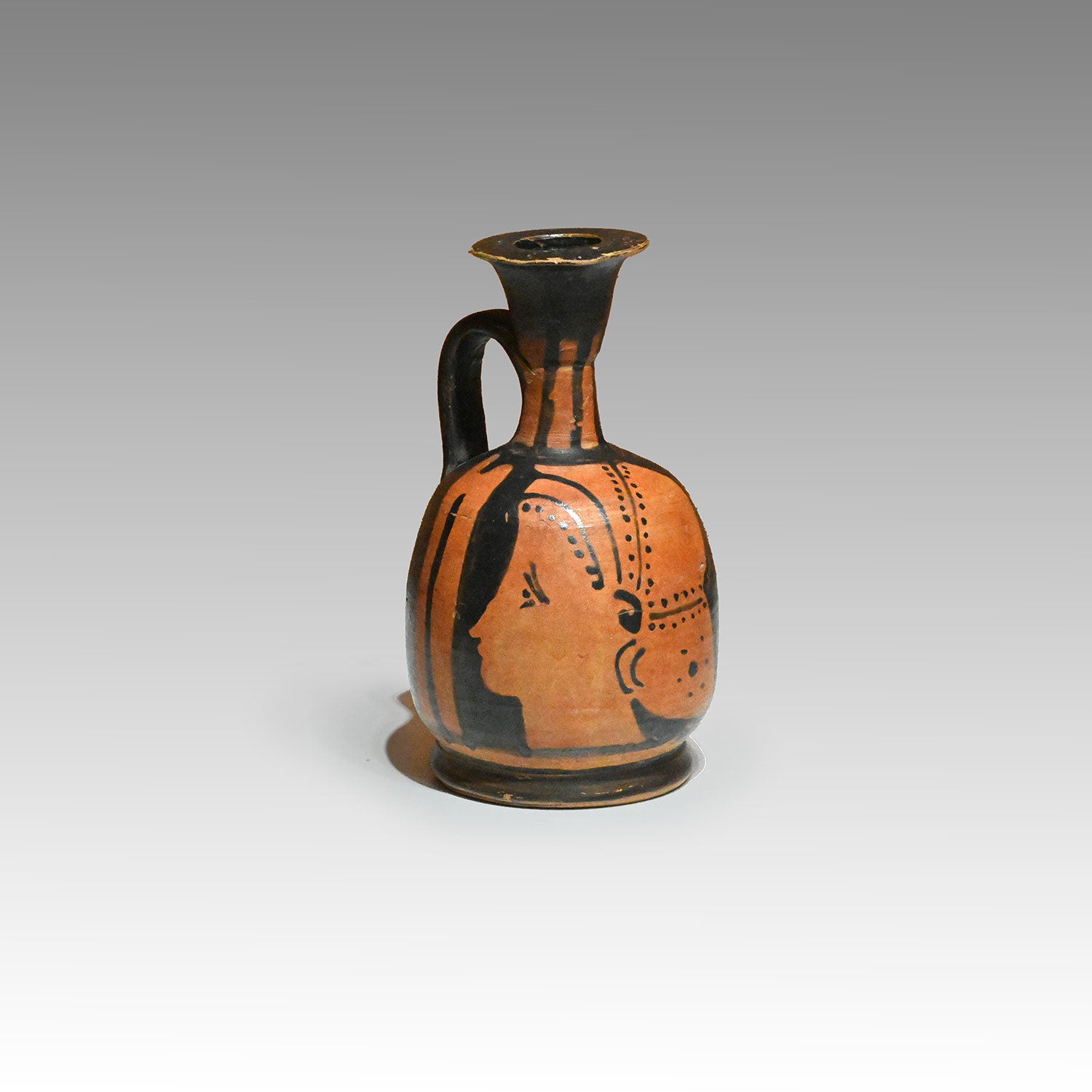 Apulian Redware Squat Lekythos, Magna Graecia, ca. 4th century BCE