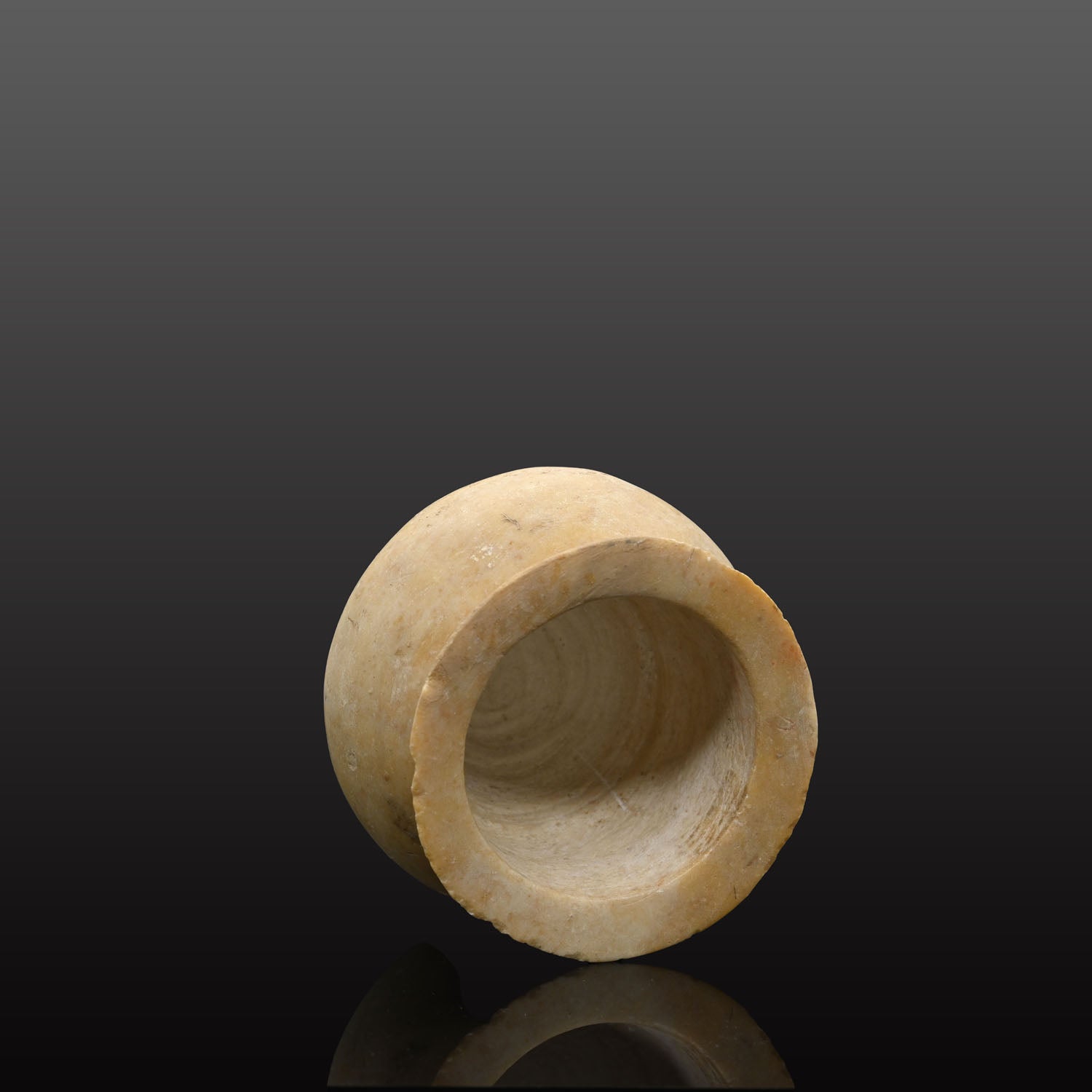 An Egyptian Alabaster Offering Nu-Pot, New Kingdom, ca. 1550 - 1069 BCE