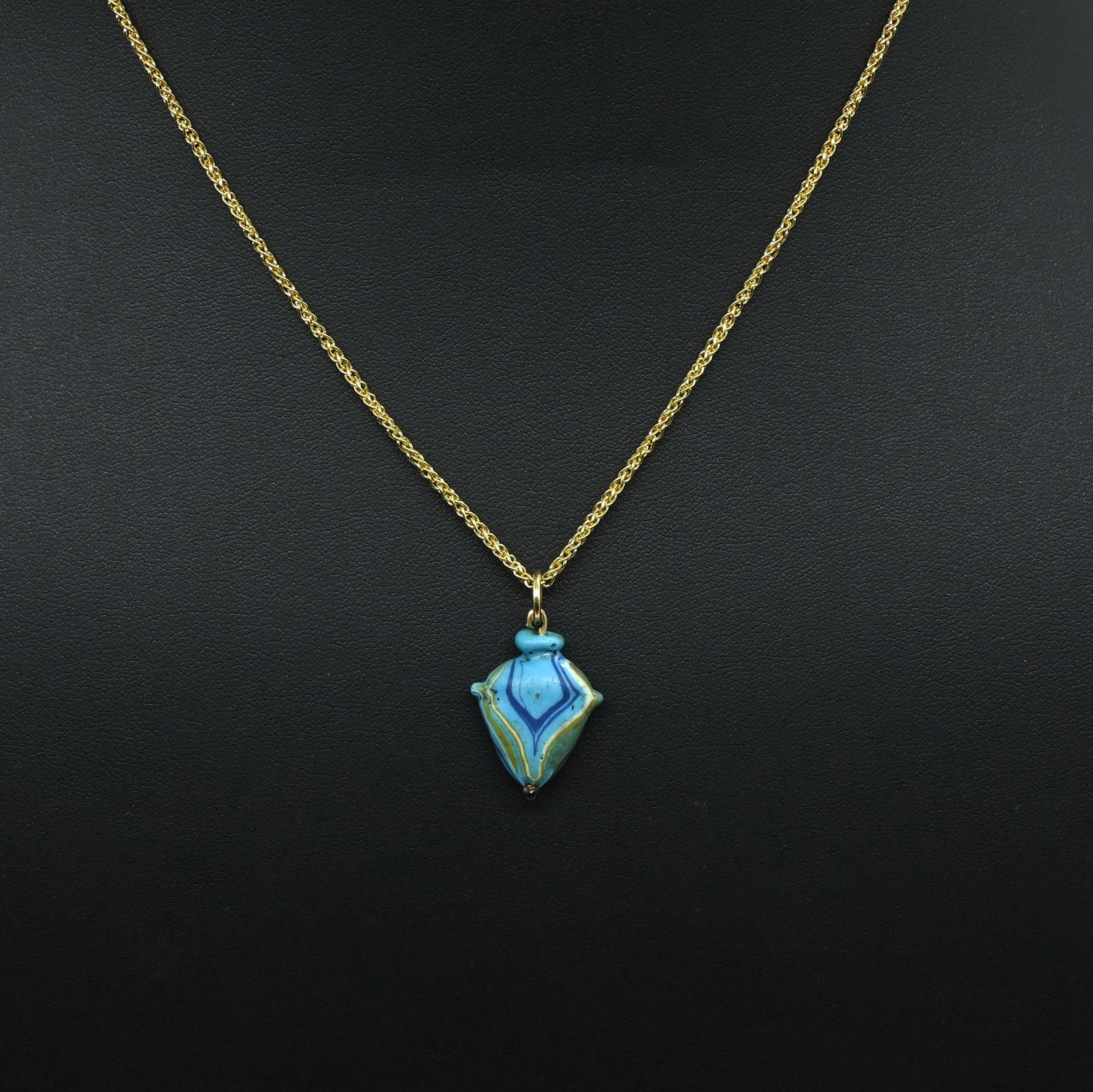 A rare Egyptian Glass Heart Amulet, New Kingdom, 18th - 19th Dynasty, ca 1550-1290 BC