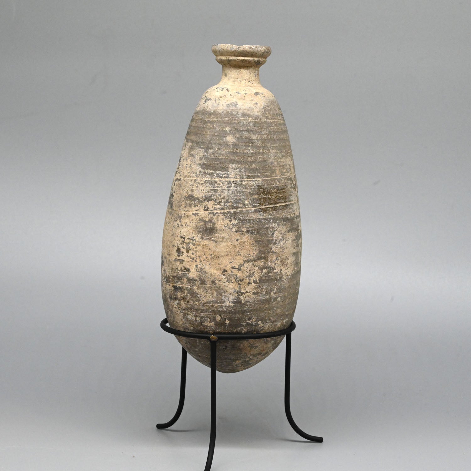 A Holy Land Ribbed Terracotta Amphora, ca. 1st millennium BCE