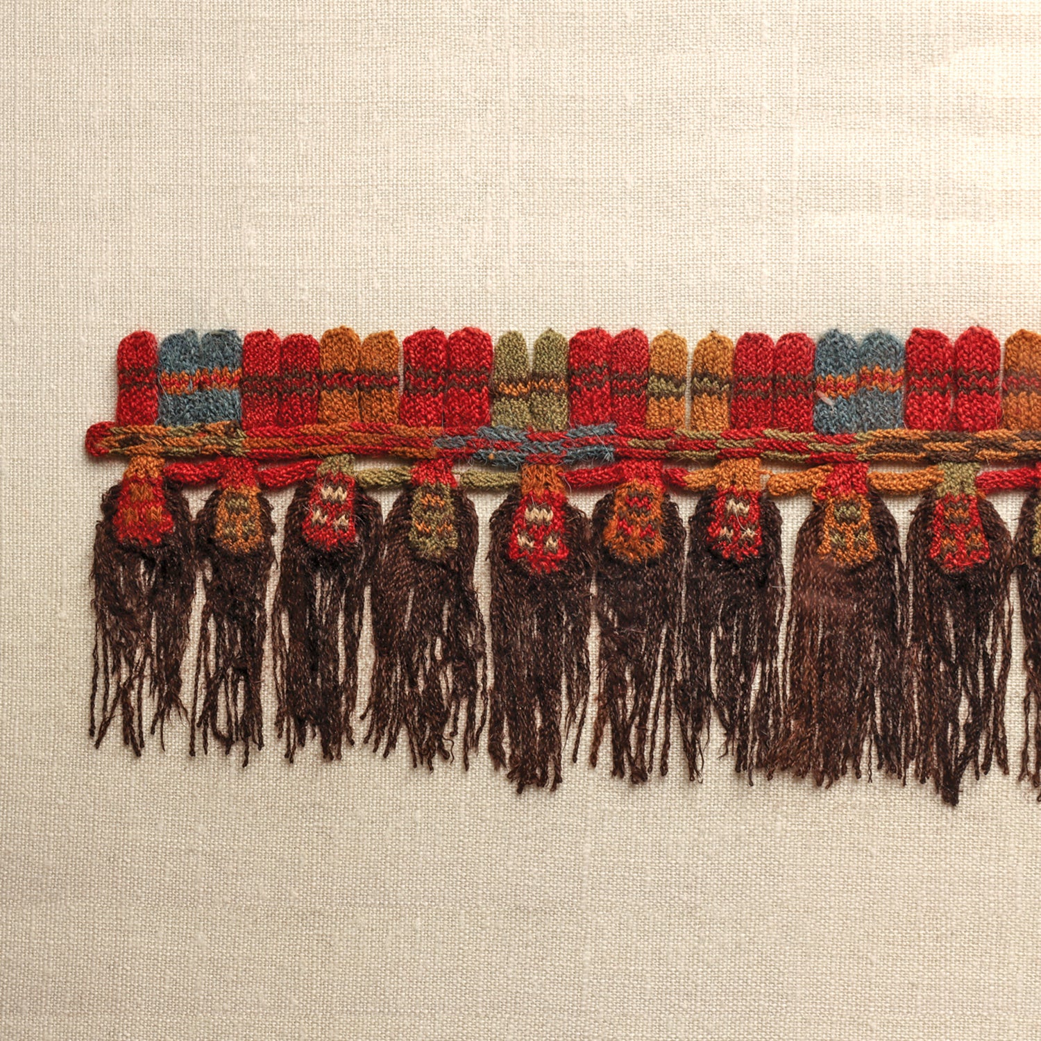 A fine Proto-Nazca Linked Muñeca Mantle Fringe, Ca. 100 - 600 CE