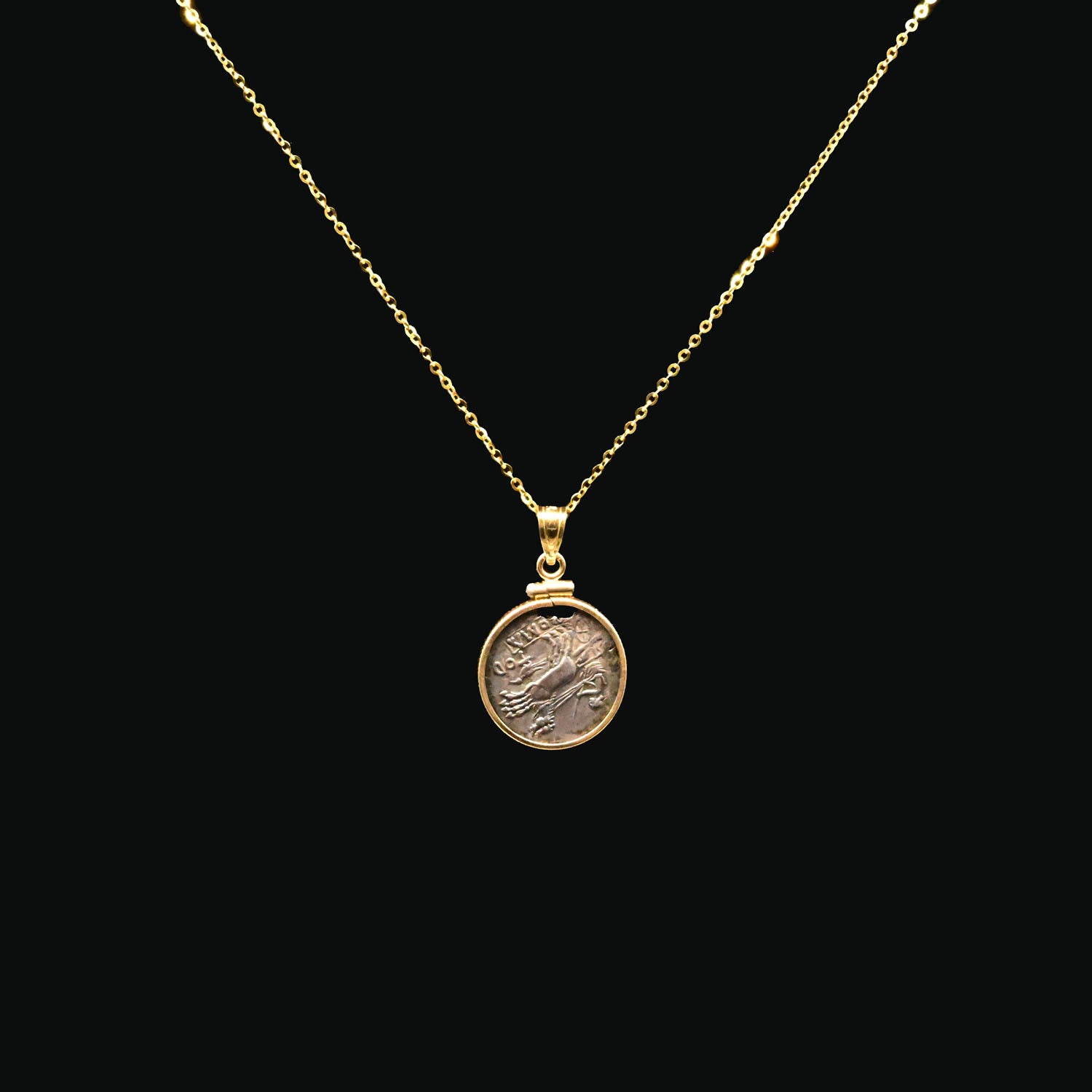 Roman Silver Denarius Coin with Roma set as a pendant, Roman Republic, ca. ca. 189 - 180 BCE