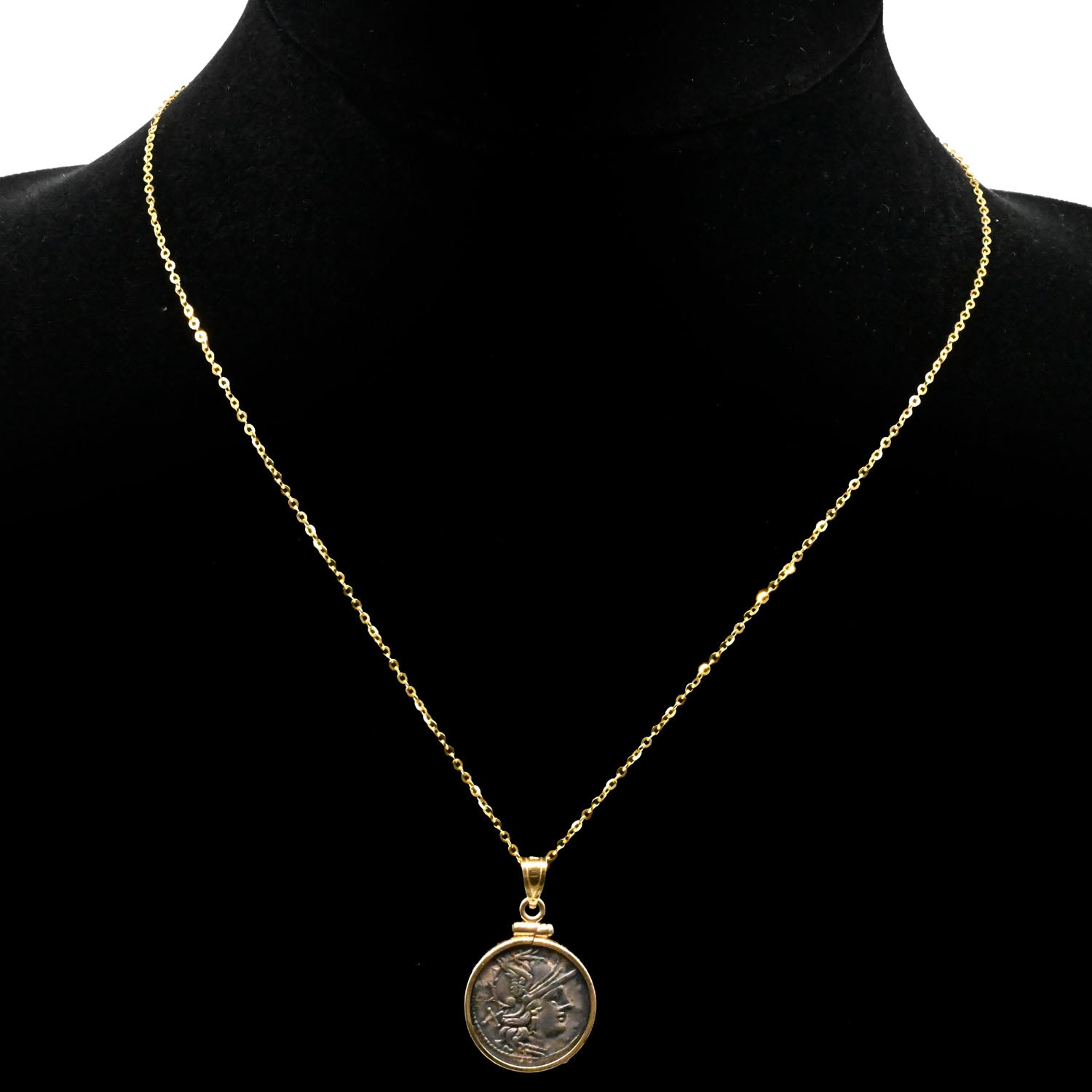 Roman Silver Denarius Coin with Roma set as a pendant, Roman Republic, ca. ca. 189 - 180 BCE