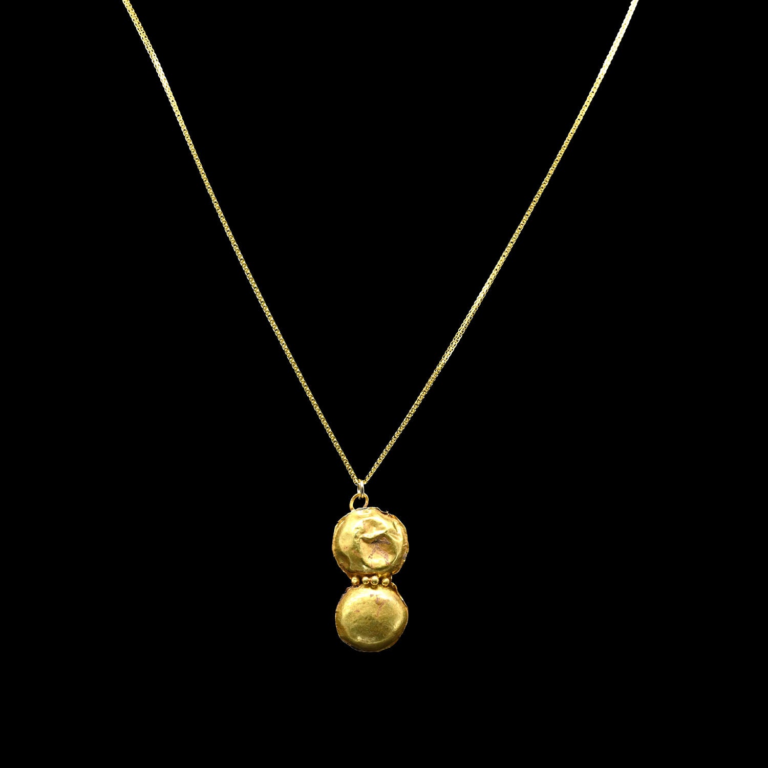 A Roman Gold Pendant from a “Pompeii-Style” Earring, Roman Imperial Period, ca. 1st century CE