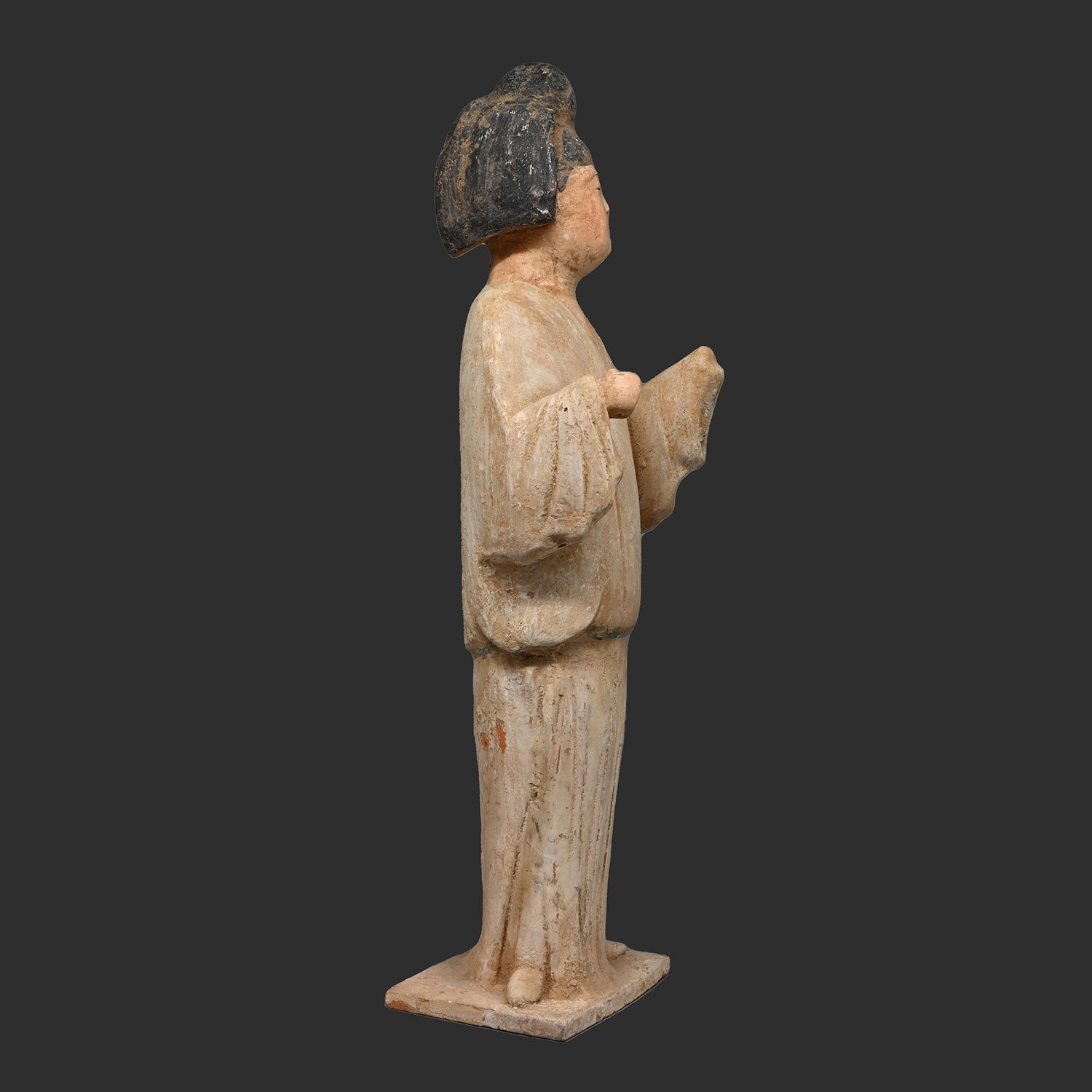 A large Chinese Painted Pottery Court Lady, Tang Dynasty, <br><em>ca. mid 8th century CE</em>