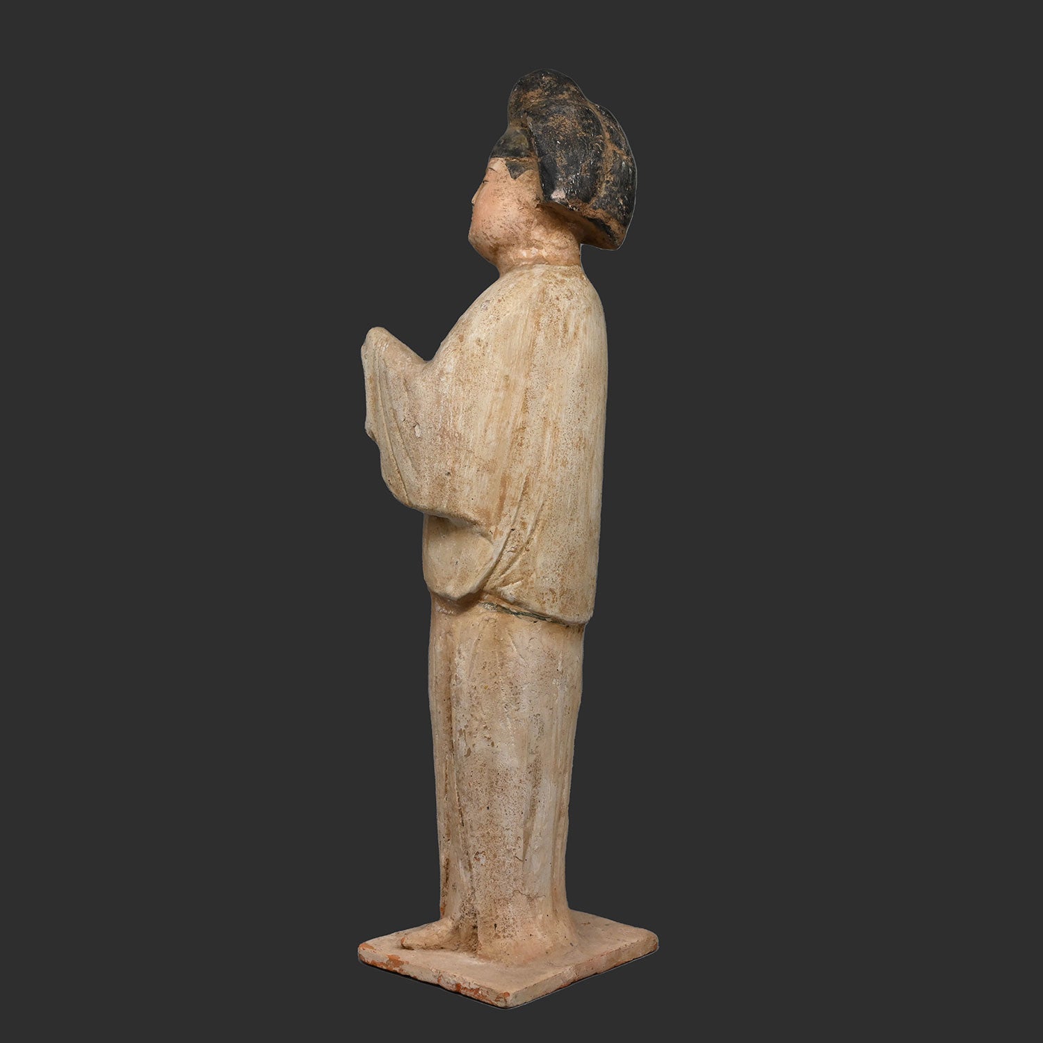 A large Chinese Painted Pottery Court Lady, Tang Dynasty, <br><em>ca. mid 8th century CE</em>