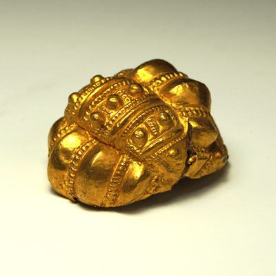 An Egyptian stucco and gold earring, Ptolemaic Period, ca 332 - 30 BCE - Sands of Time Ancient Art