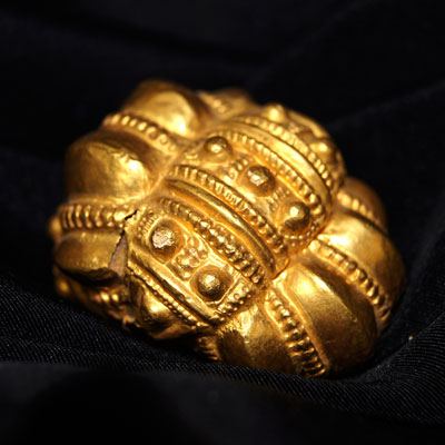 An Egyptian stucco and gold earring, Ptolemaic Period, ca 332 - 30 BCE - Sands of Time Ancient Art