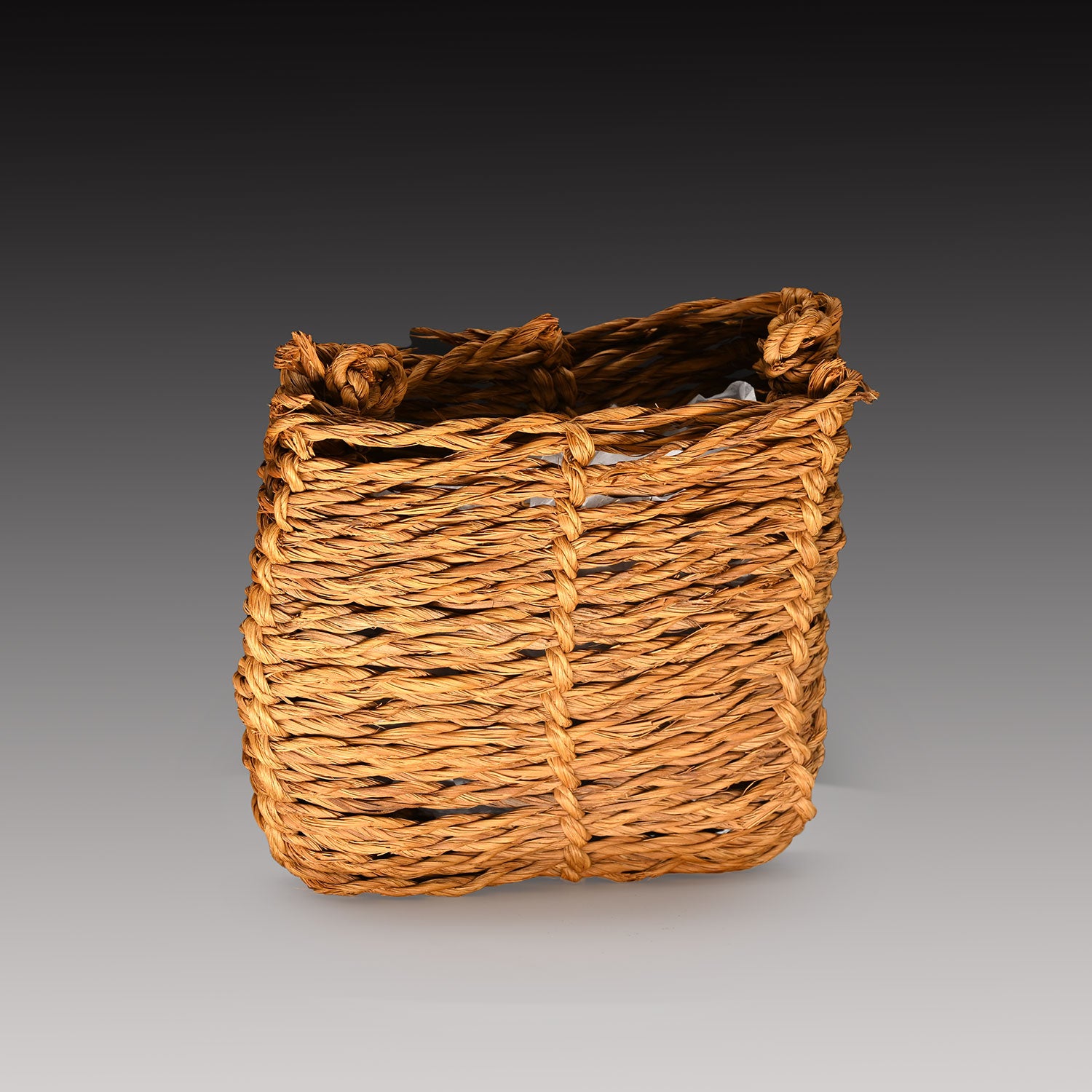 A small Egyptian Woven Basket, New Kingdom, ca. 1570 - 1070 BCE