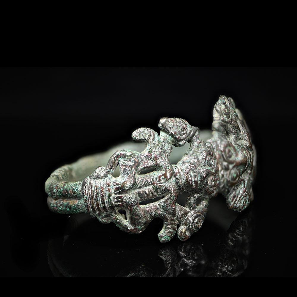 * A Luristan Bronze Bracelet, ca. 1200 - 800 BCE - Sands of Time Ancient Art