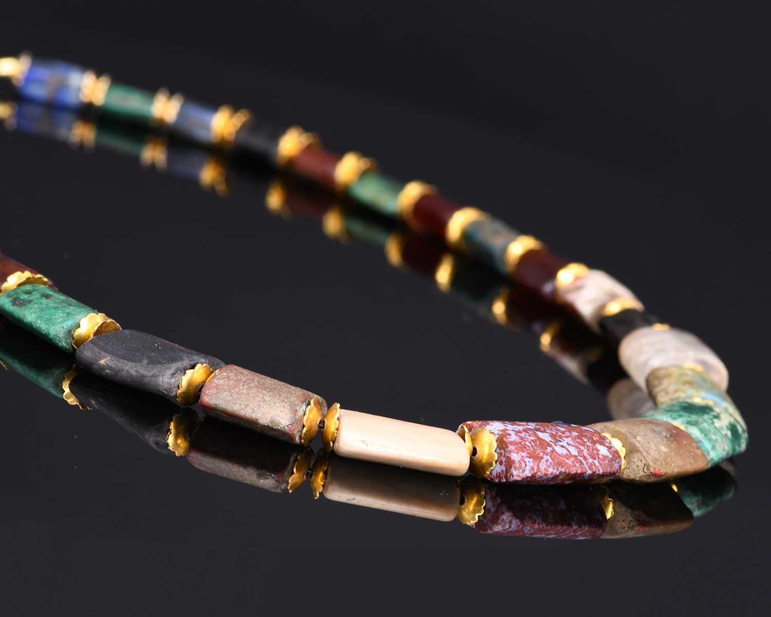 A superb Western Asiatic Gemstone Necklace, ca. 2nd millennium BCE - 1st century CE