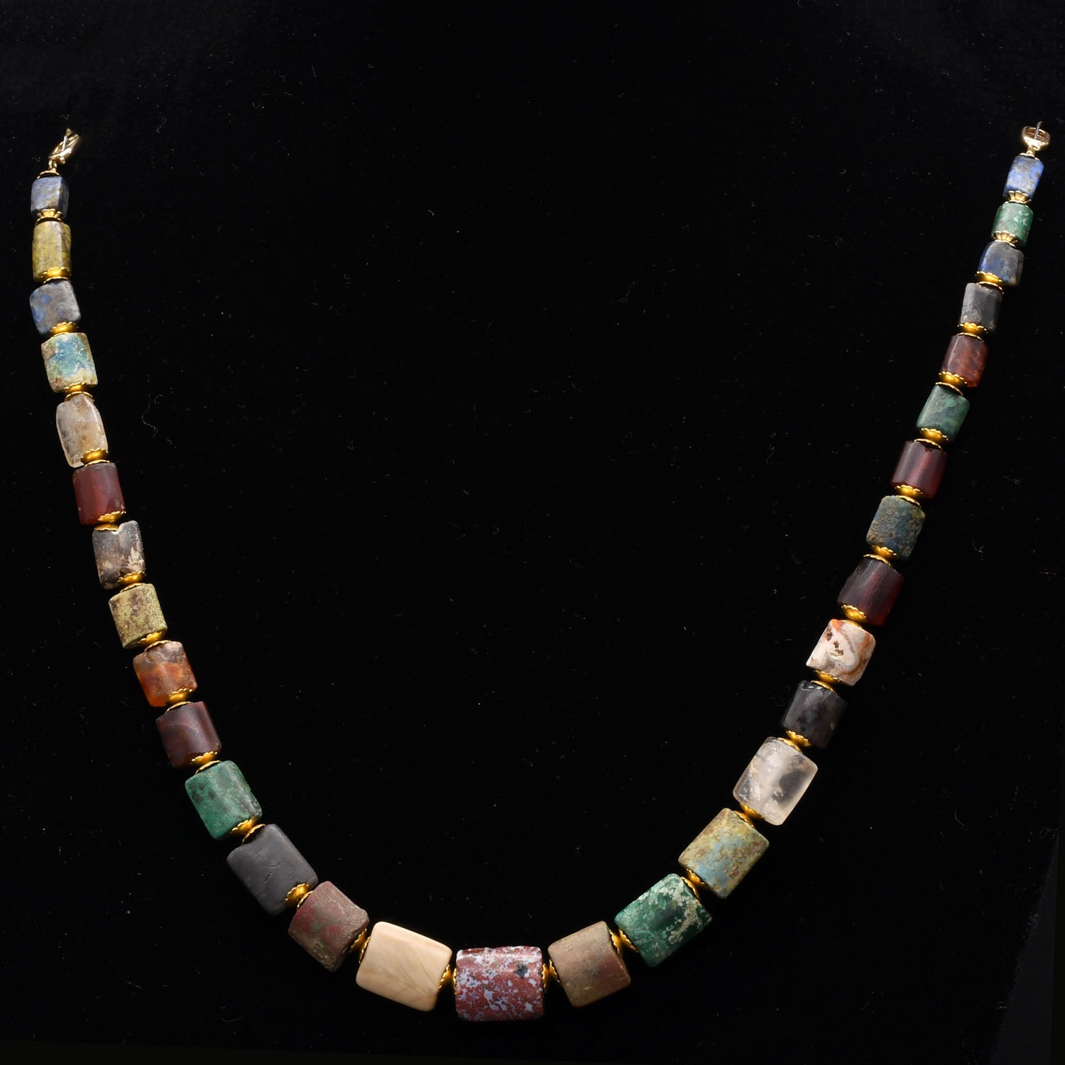 A superb Western Asiatic Gemstone Necklace, ca. 2nd millennium BCE - 1st century CE