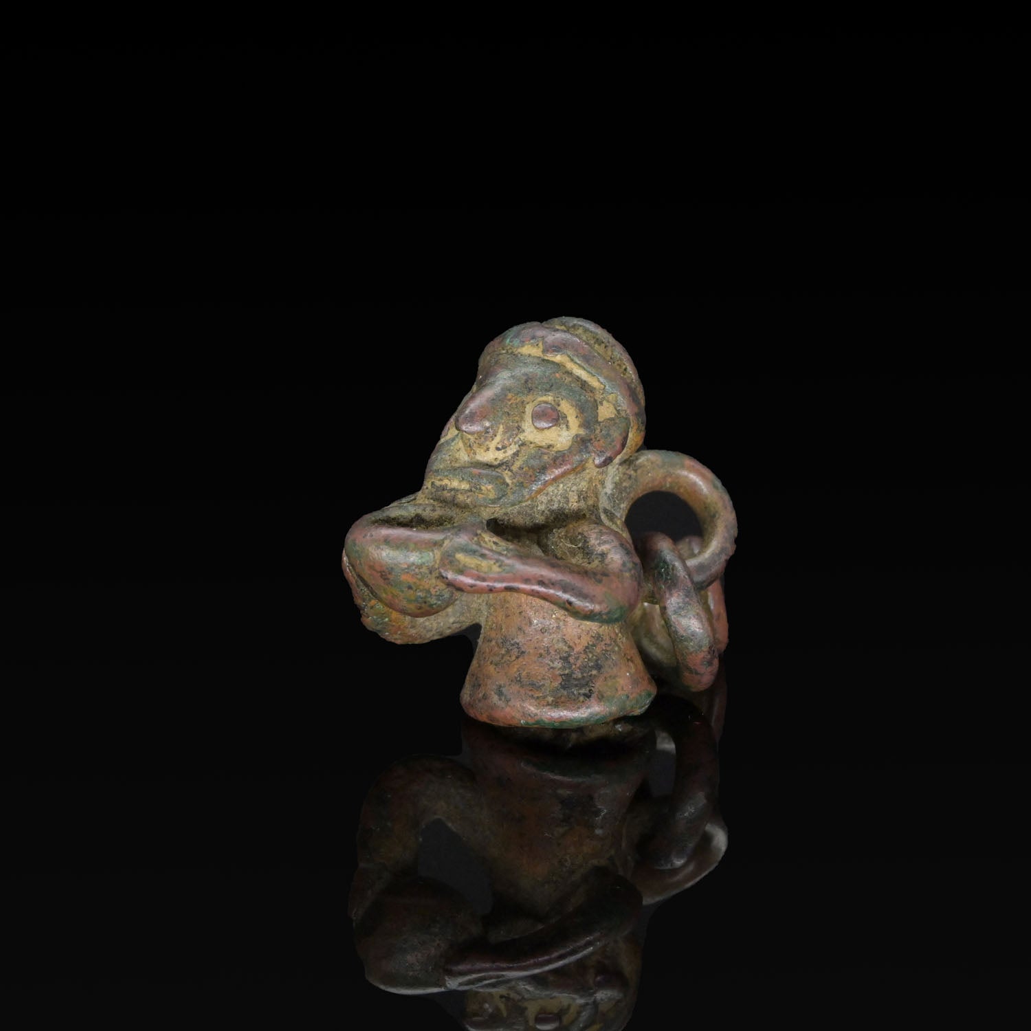 Ein Amulett oder Endstück aus Moche-Kupfer, Spätklassik, ca. 800–1000 n. Chr