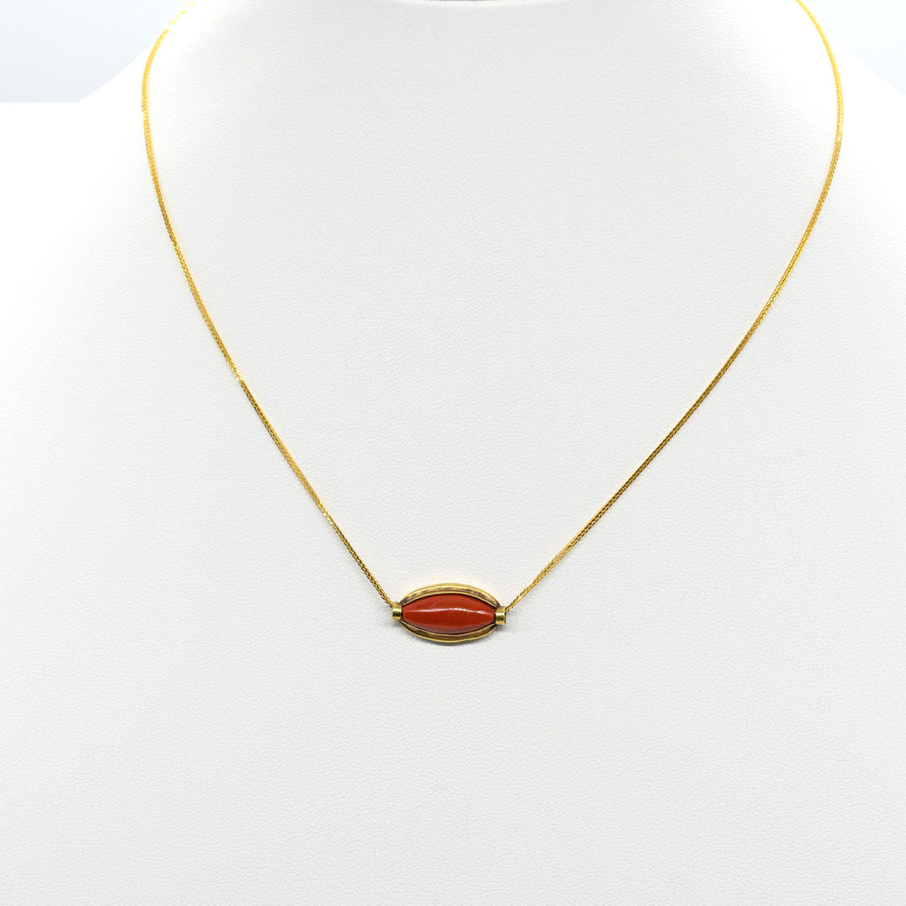 A fine Egyptian Red Jasper Scaraboid Pendant, New Kingdom, ca. 1550 - 1069 BCE