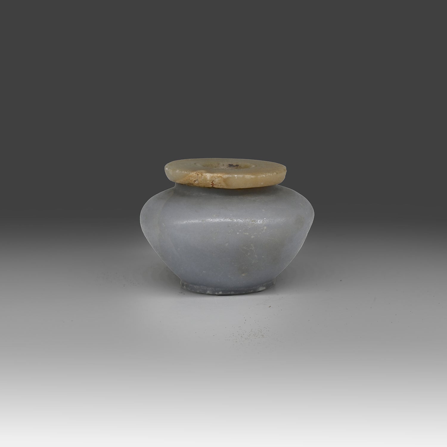 A fine Egyptian Anhydrite Kohl Pot, Middle Kingdom, ca. 1900 - 1650 BCE