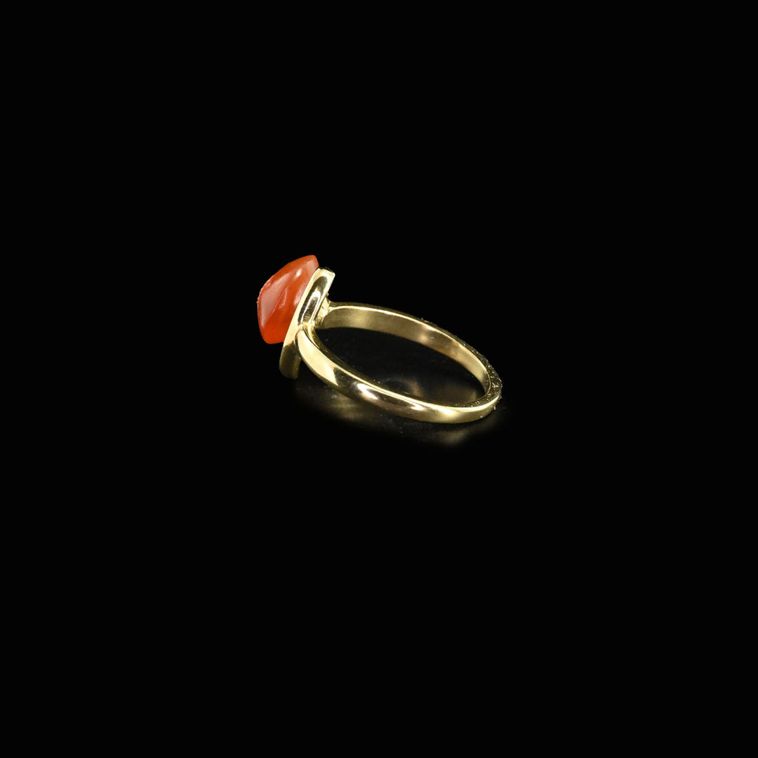 An Egyptian carnelian bead ring, Middle Kingdom, ca. 2040 - 1783 BCE