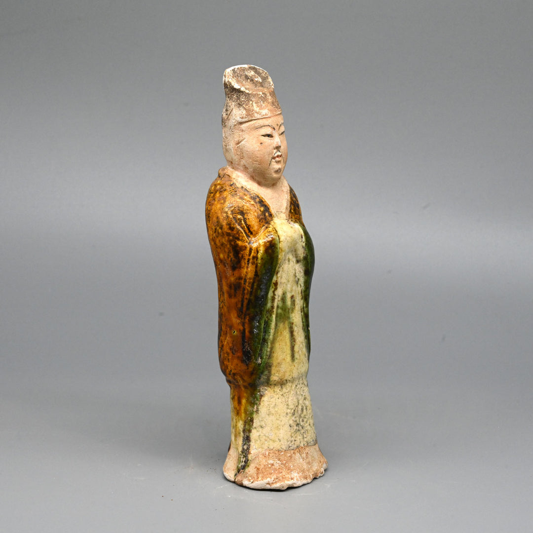 Eine glasierte Tang-Sancai-Figur, Tang-Dynastie, ca. 650 - 950 n. Chr.