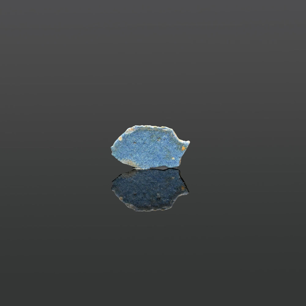Ein ägyptisches blaues Fayence-Amulett eines Bolti-Fisches, Neues Reich, Amarna-Zeit, ca. 1364 - 1347 v. Chr