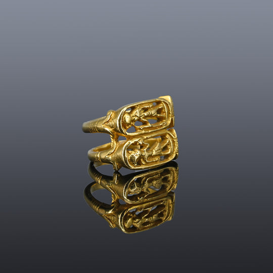 "How’d you get so funky?" A 1976 King Tut MMA 18K Gold Exhibition Ring