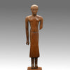Une Belle Statuette d'un Dignitaire Égyptien en Bois, Moyen Empire, XIe - XIIe Dynastie, vers 2030 - 1802 avant J.-C.