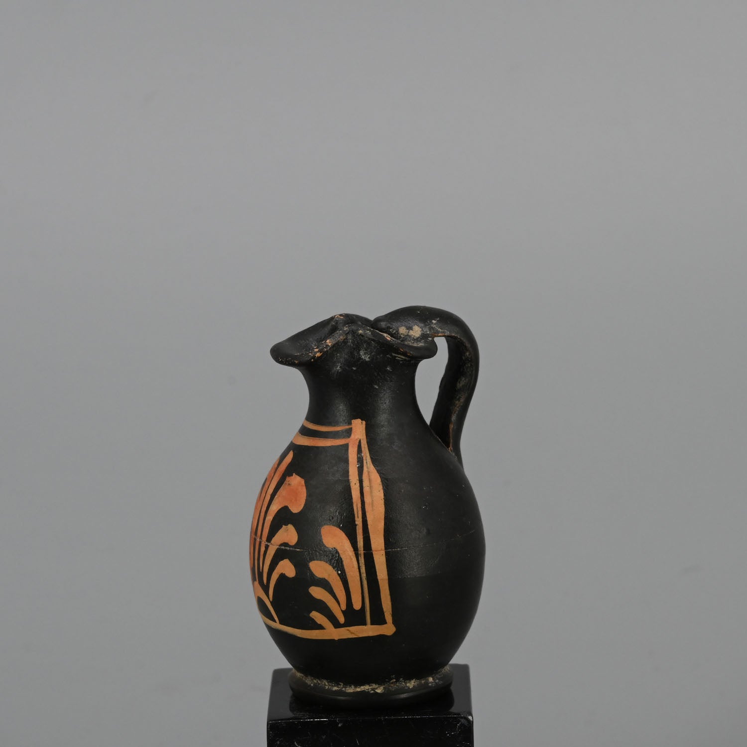 An Apulian Xenonware Miniature Oinochoe, ca. 4th century CE