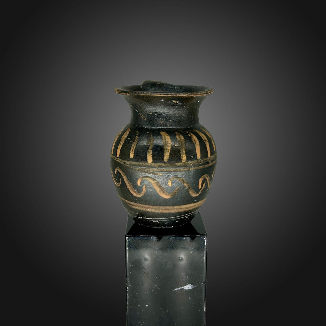 An Apulian Xenonware  Miniature Olpe, ca. 4th century BCE