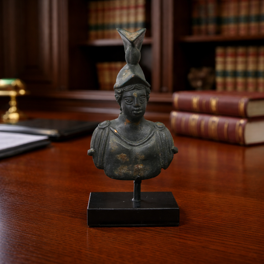 Römische Bronzebüste der Minerva, römische Kaiserzeit, ca. 2. Jh. n. Chr.