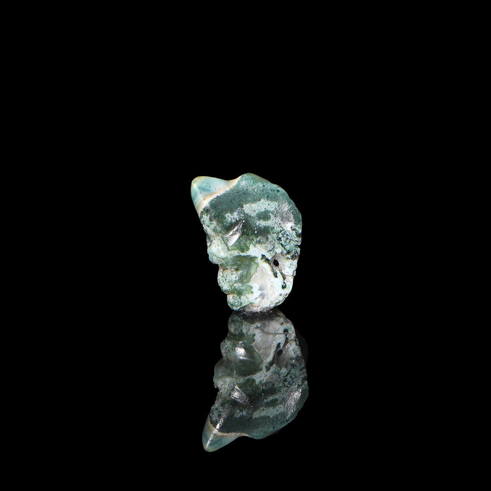 A Pre-Columbian Green Agate Toucan Amulet, Tairona Culture, ca. 500 - 1000 CE