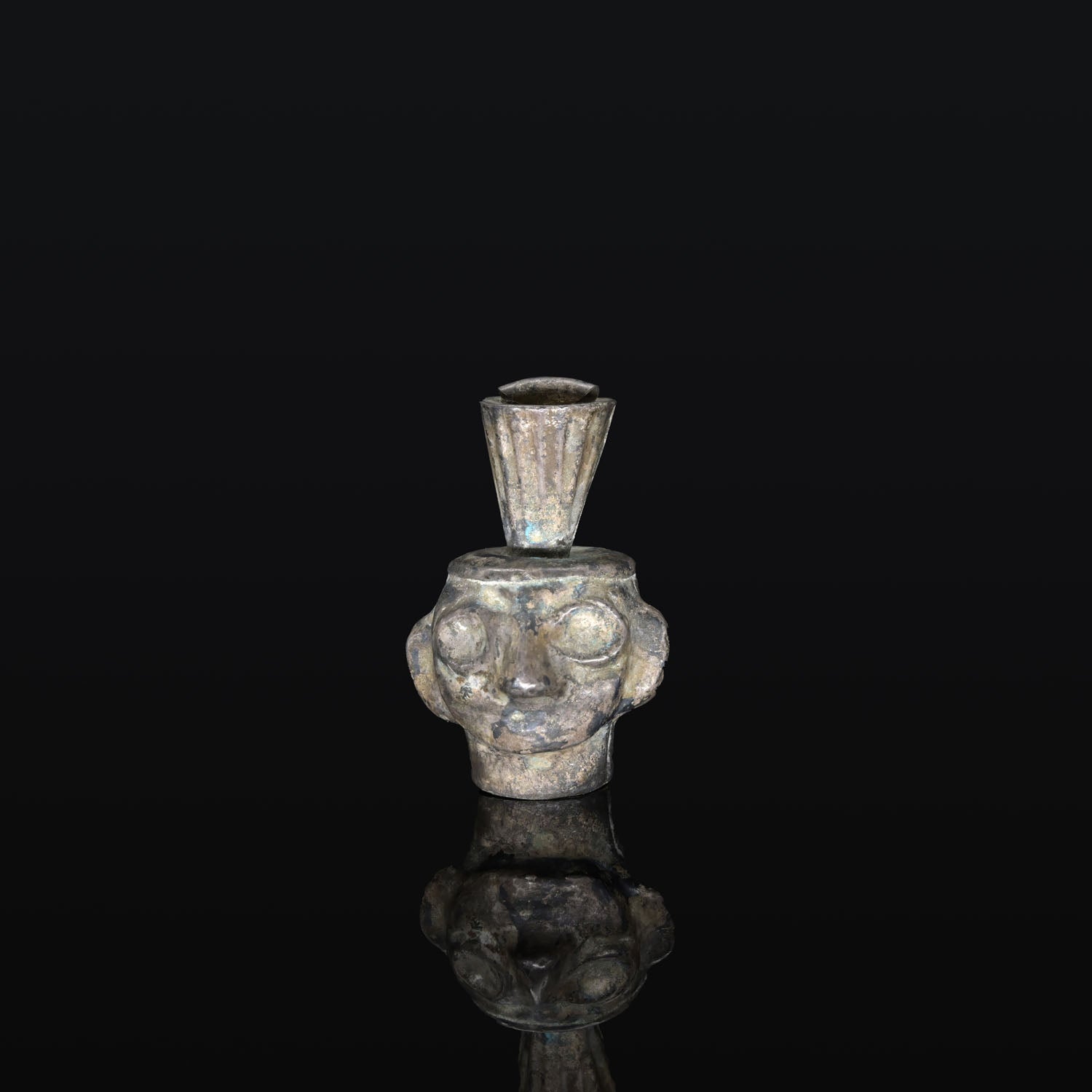 A fine silver Chimu-Inca Pendant<br><em> ca. 1300 - 1450 CE</em>