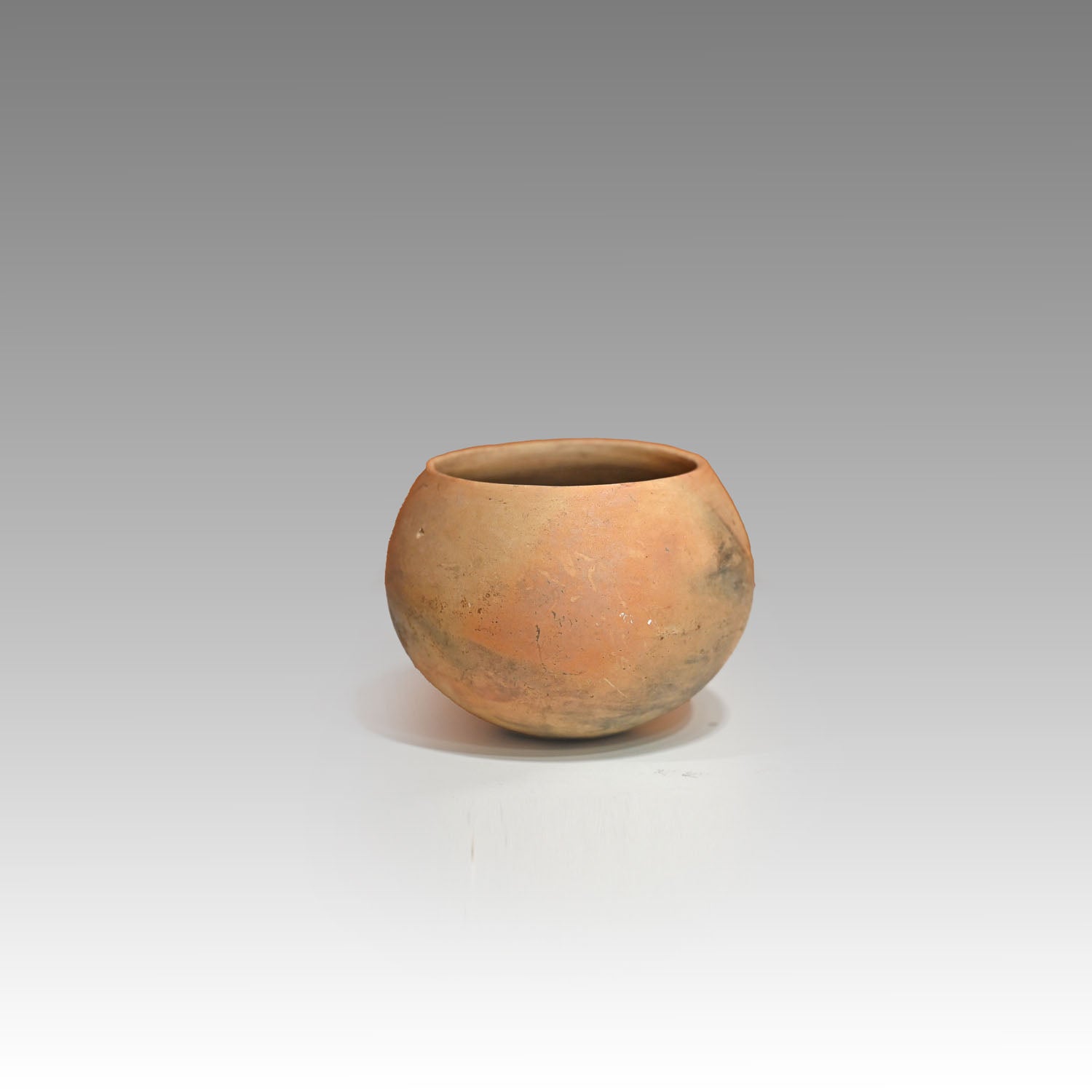 An Olmec Buffware Bowl (Tecomate), ca. 1000 - 600 BCE