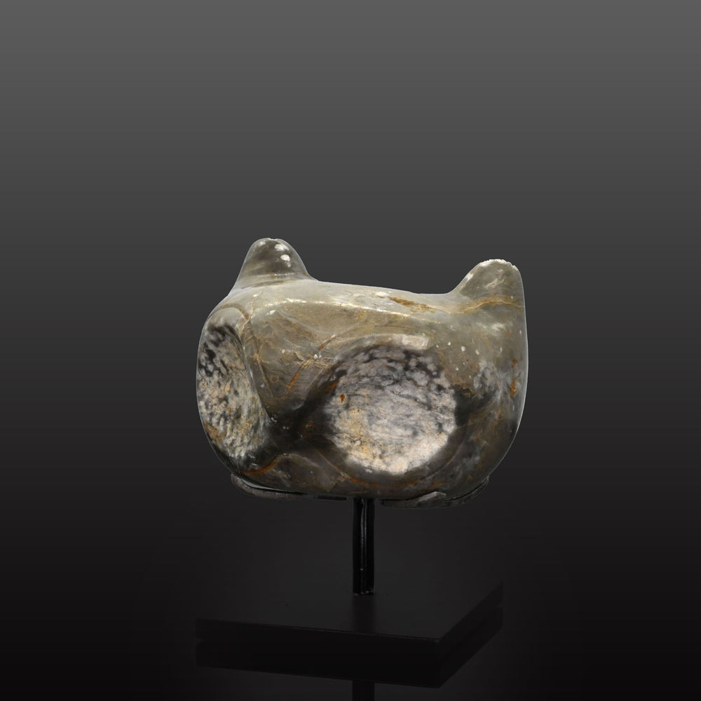 A published Costa Rican Owl-Form Quartz Mace Head,  ca. 500 - 1000 CE