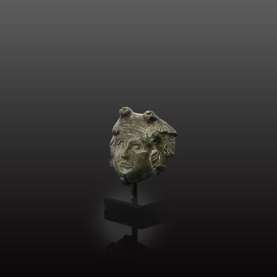 Applique romaine en bronze de Dionysos, période impériale romaine, vers le IIe siècle de notre ère