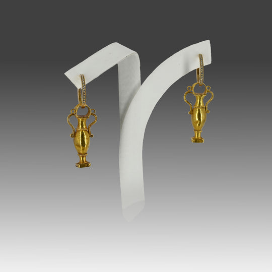 A Pair of Roman Gold Amphora Earrings, ca. 1st -2nd century CE