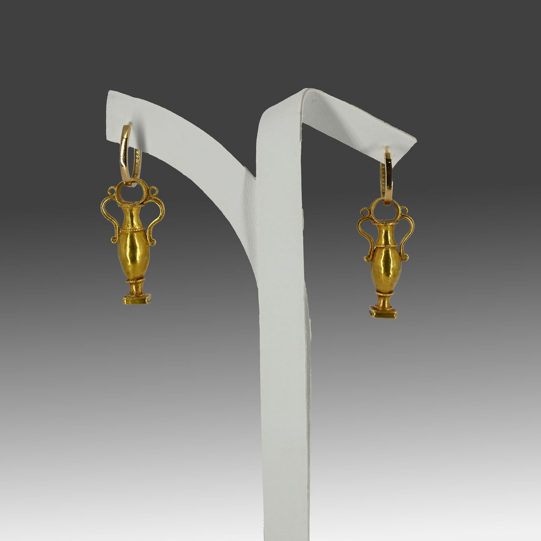 A Pair of Roman Gold Amphora Earrings, ca. 1st -2nd century CE