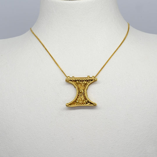 A fine Byzantine High Karat Gold Pendant, ca. 10th century CE
