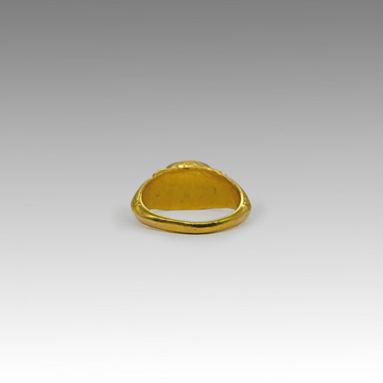 A Prized Late Roman Gold and Ruby Finger Ring, ca. 3rd - 4th century CE