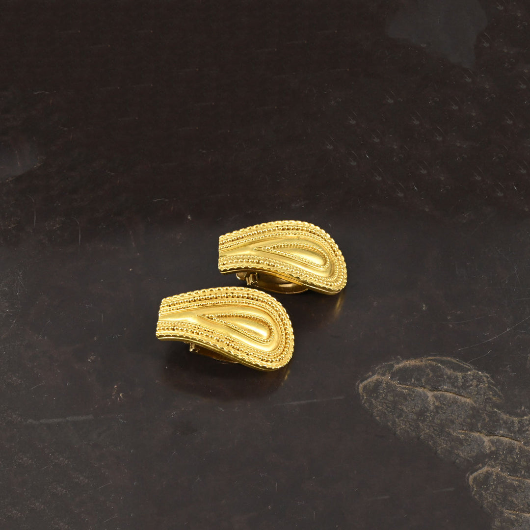 A pair of Vintage Lalaounis Gold Clip-On Earrings, 20th century