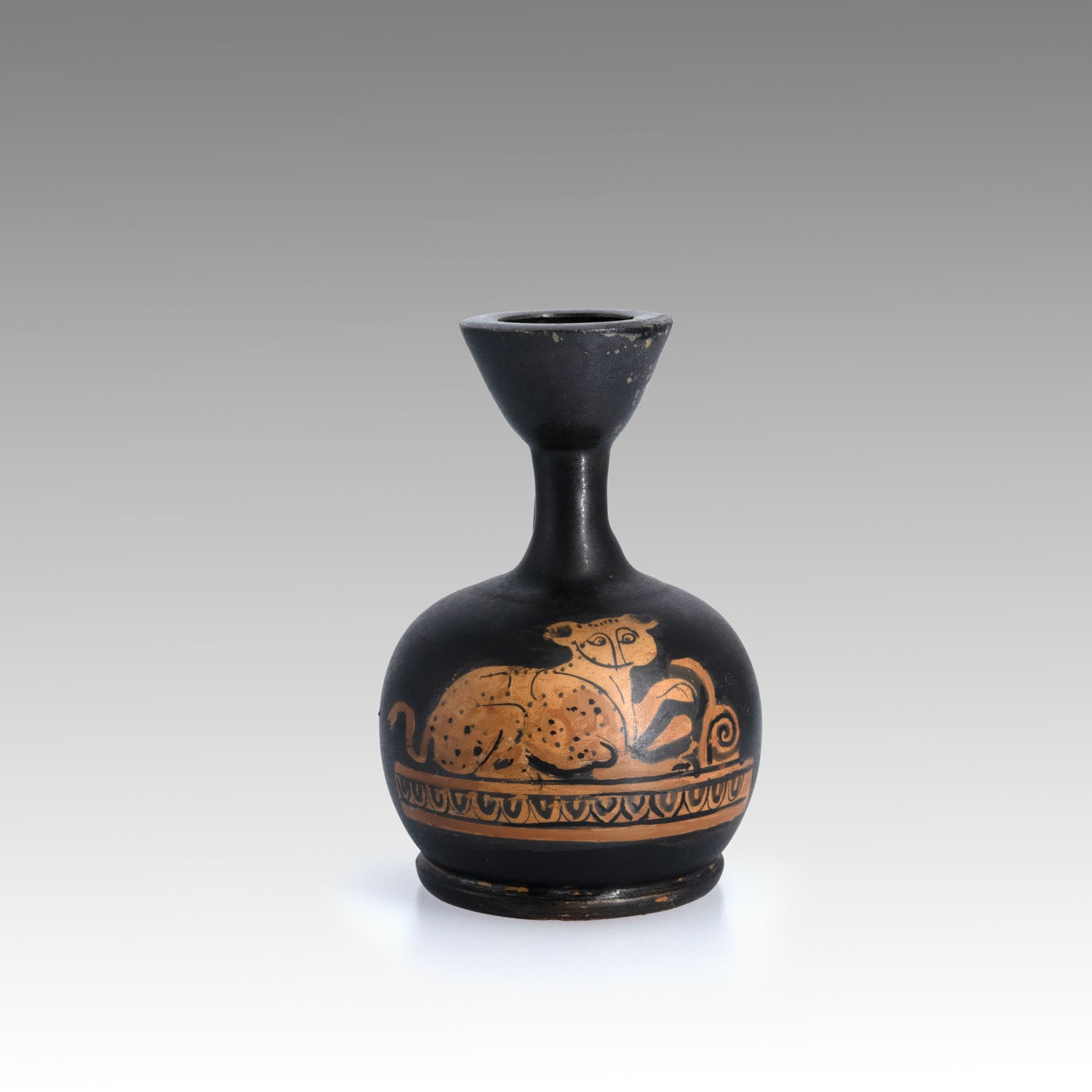 Apulian Red-Figure Squat Lekythos with a Panther, Classical Period,  ca. 4th century BC