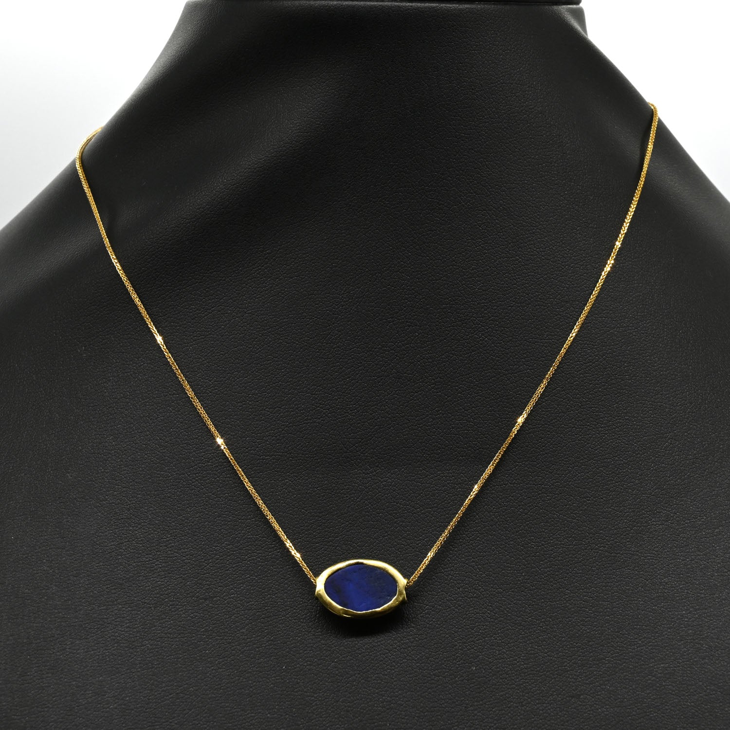 An Exceptional Egyptian lapis scarboid pendant, Middle Kingdom, Dynasty 11- 12, ca. 2040 - 1786 BCE
