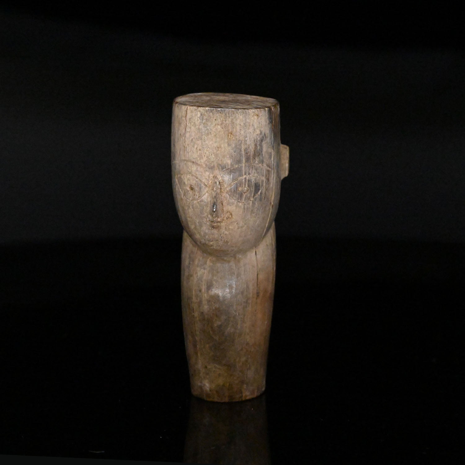A Coptic Bone head of a Doll <br><em>ca. late 7th - 9th century CE</em>