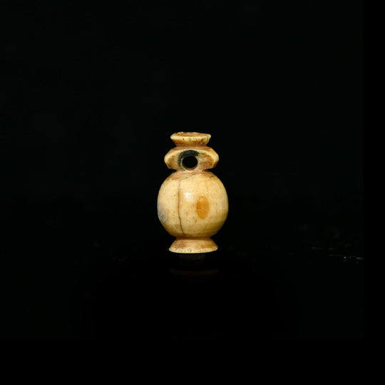 Ein ägyptisches Glasmodell-Amulett, Neues Reich, ca. 1550 - 1069 v. Chr