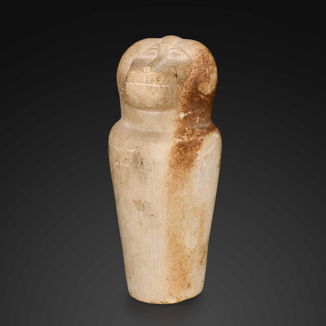 Ein ägyptischer Kalkstein-Dummy-Kanopentopf von Hapi <br><em>ca. 712–664 v. Chr</em>