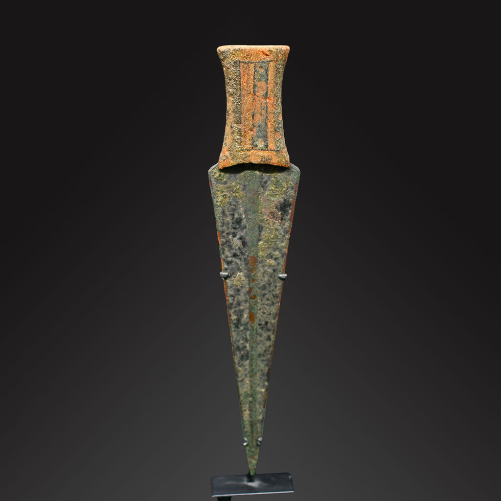 A rare Egyptian Copper DaggerMiddle Kingdom, 9th - 11th Dynasty, ca. 2