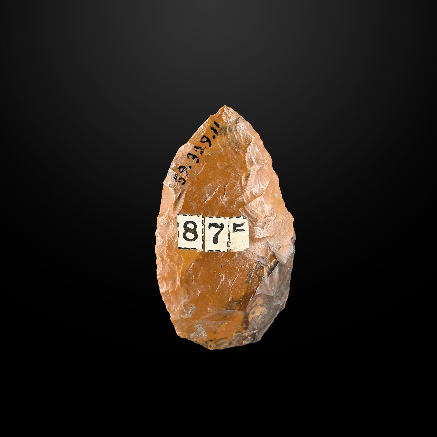 Eine veröffentlichte ägyptische Speerspitze aus Feuerstein aus Thebaid,<br> <em>Neolithikum – vordynastische Zeit, ca. 7500 - 3700 v. Chr</em>