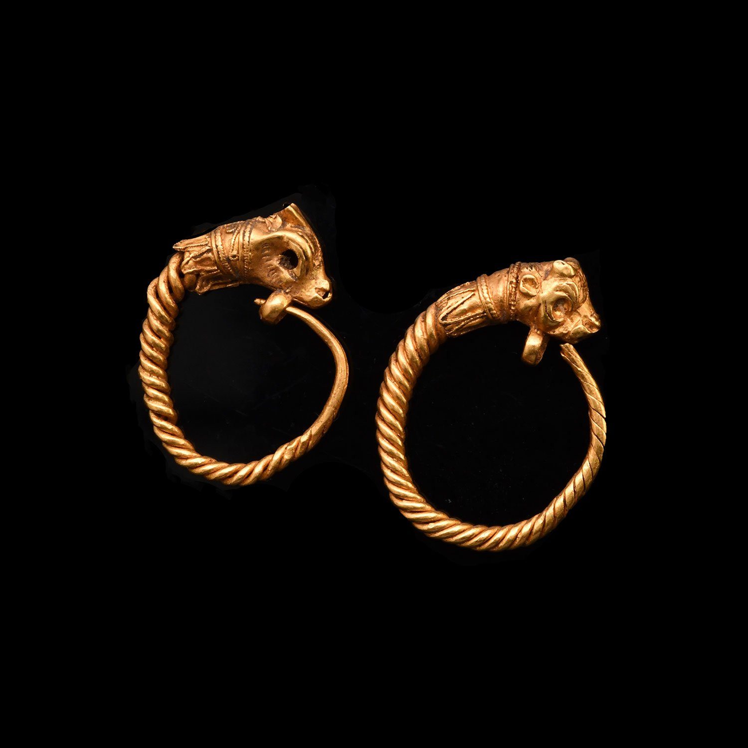 A fine pair of Greek Antelope Earrings, Hellenistic Period, ca. 3rd - 1st century BCE