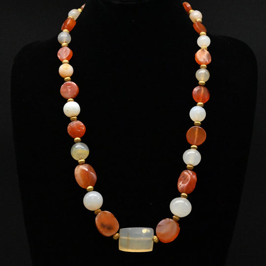 A large Western Asiatic Carnelian and Chalcedony Necklace, ca. 5th century CE