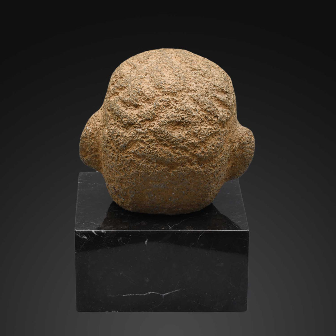 Ein beeindruckender menschlicher Trophäenkopf aus Andesit, Costa Rica, ca. 1000 - 1500 n. Chr