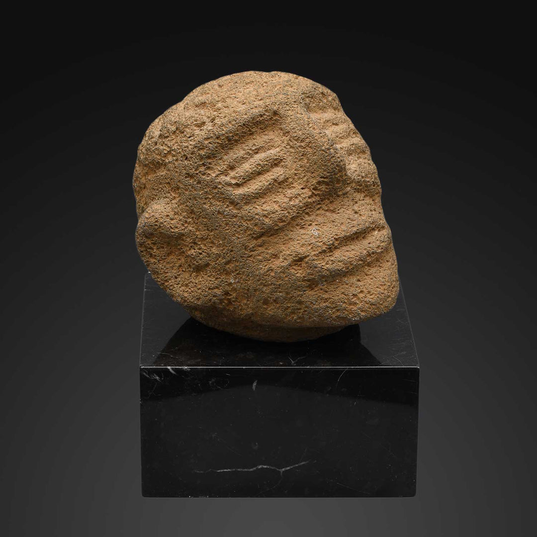 Ein beeindruckender menschlicher Trophäenkopf aus Andesit, Costa Rica, ca. 1000 - 1500 n. Chr