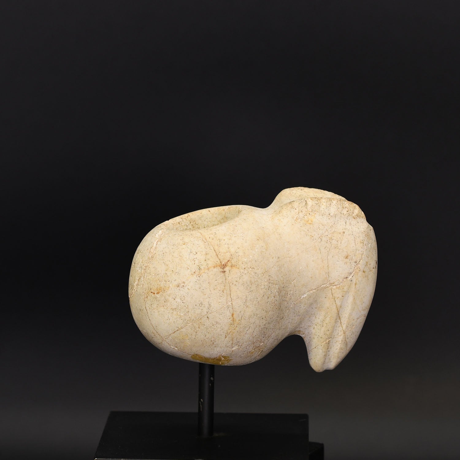 A Costa Rican Marble Bird Mace Head, Greater Nicoya, Period IV, ca. 300 - 500 CE