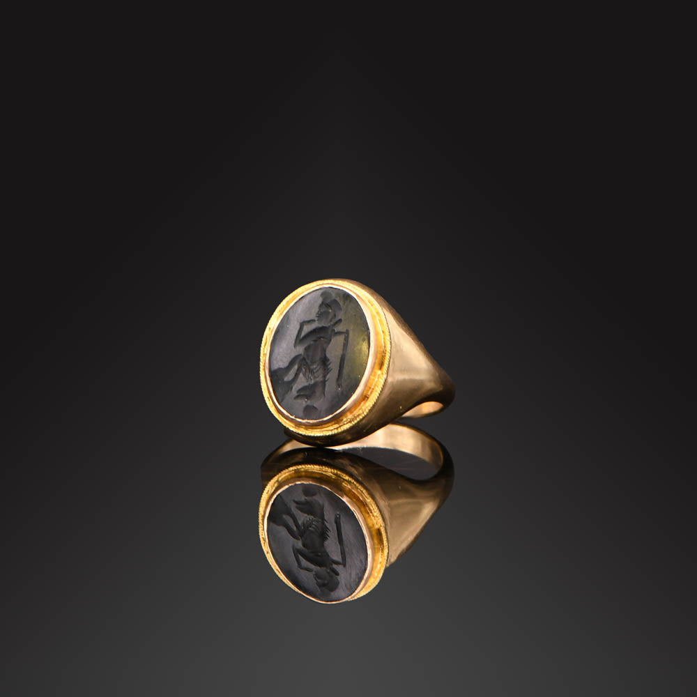 A Roman Black Gryllos Ringstone Intaglio, Roman Imperial Period, ca. 1st century CE